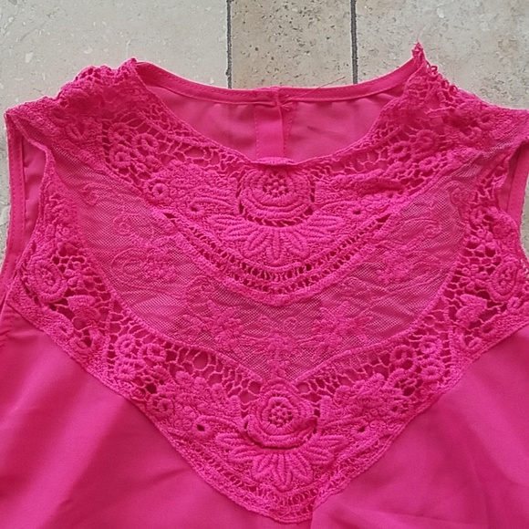 Pink top - Picture 5 of 7